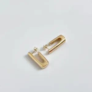 Argola retangular banhado a ouro 18k