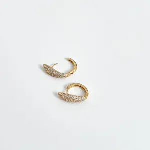 Brinco argola click banhado a ouro 18k