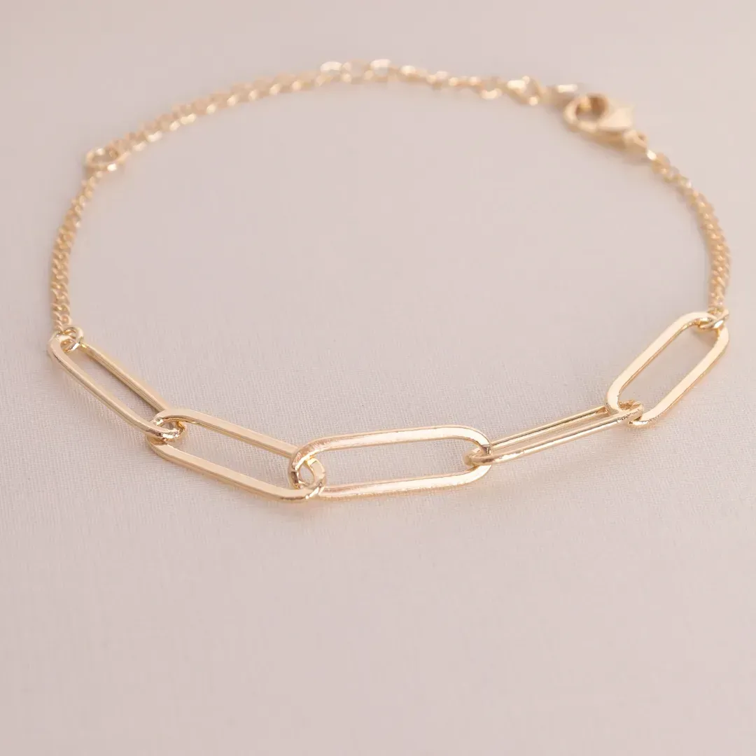 PULSEIRA  ELOS OVAL VAZADO BANHADO A OURO 18K